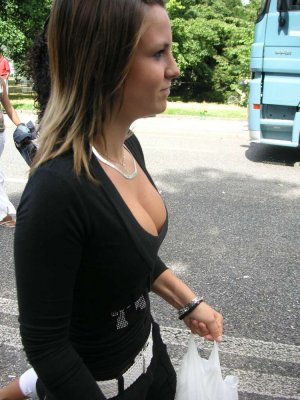 Melissane escort à Donzère, 26